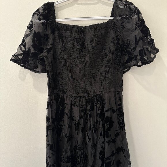 Baltic Born Mera Velvet Midi Dress Size Large Black - Picture 4 of 5